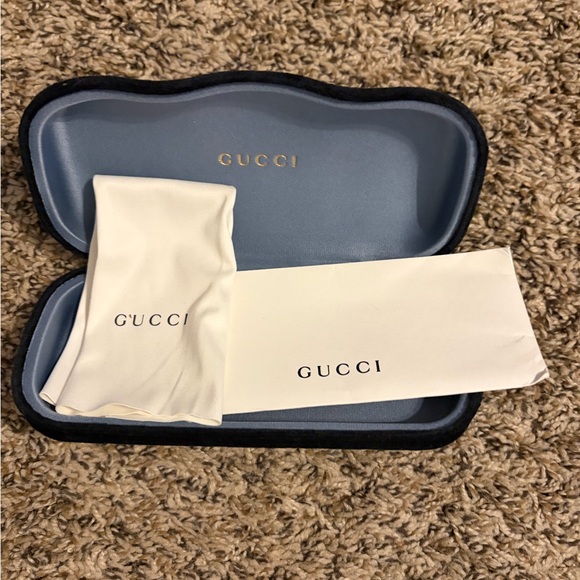 Gucci Dark Frame Sunglasses with Case - Picture 5 of 6